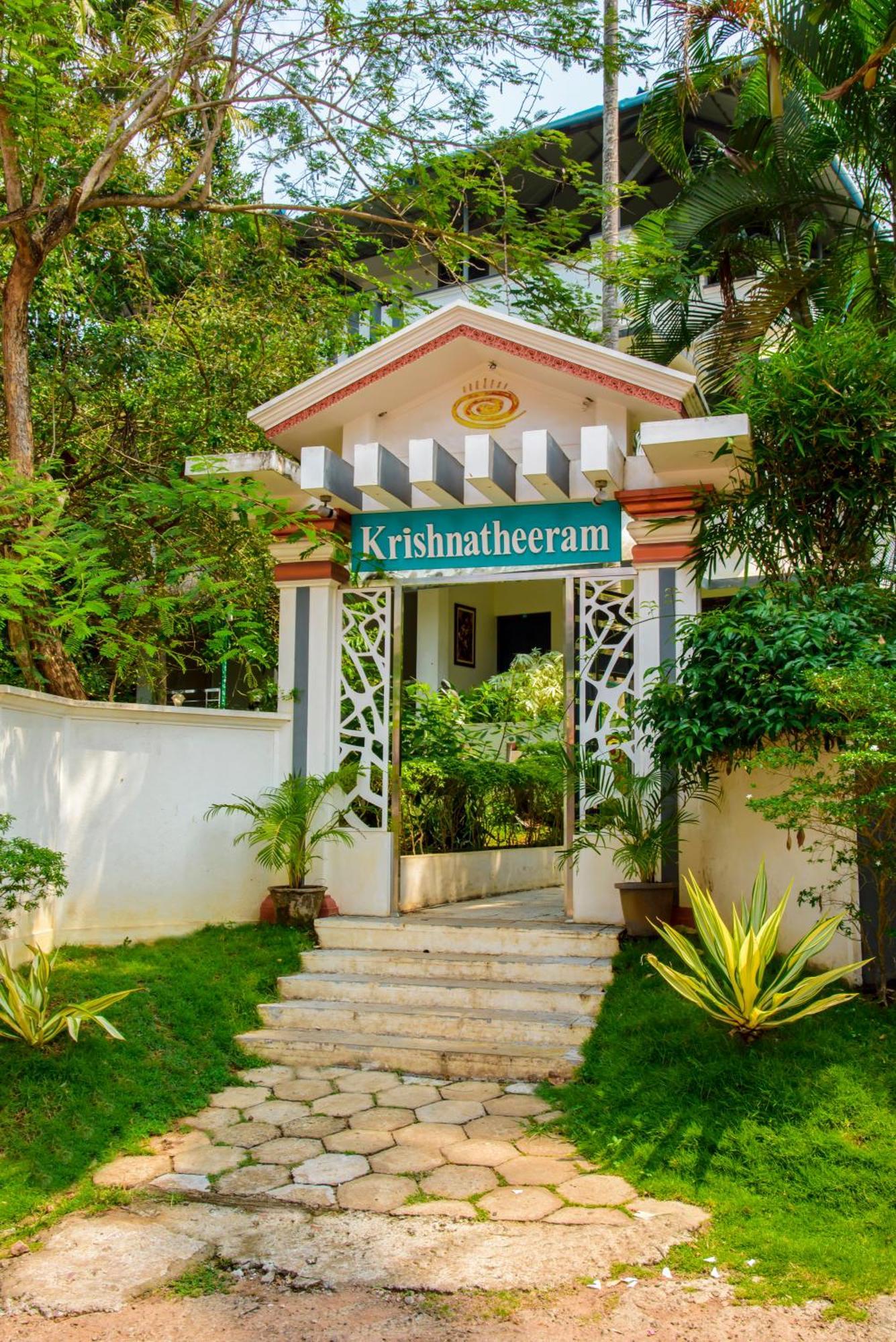 Krishnatheeram Ayur Holy Beach Resorts Varkala Exterior foto